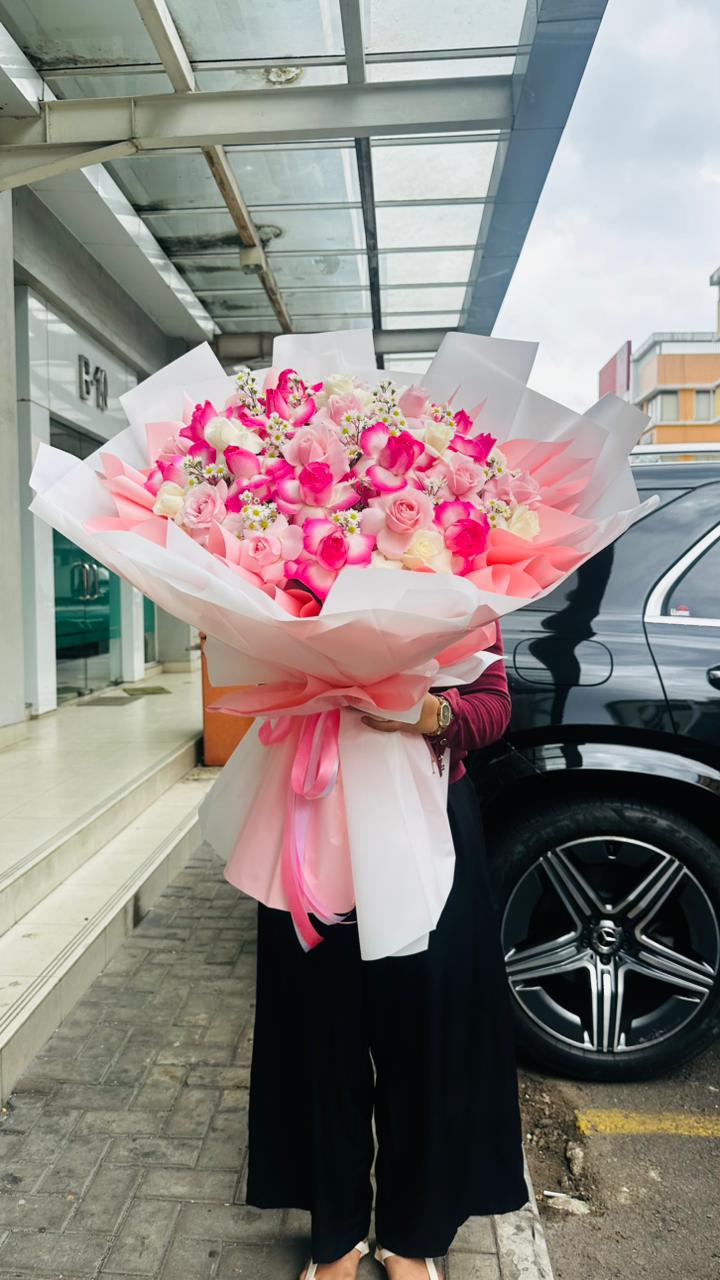 RS - Handbouquet Rounded Blueline